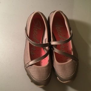 Skechers Mary Jane Flats NWOT PRICED TO SELL!